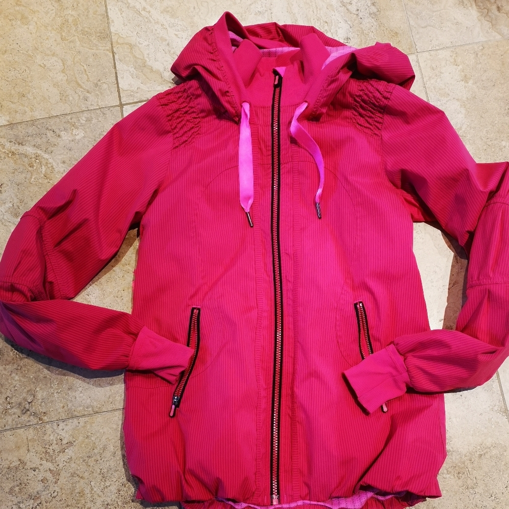 Lululemon running jacket